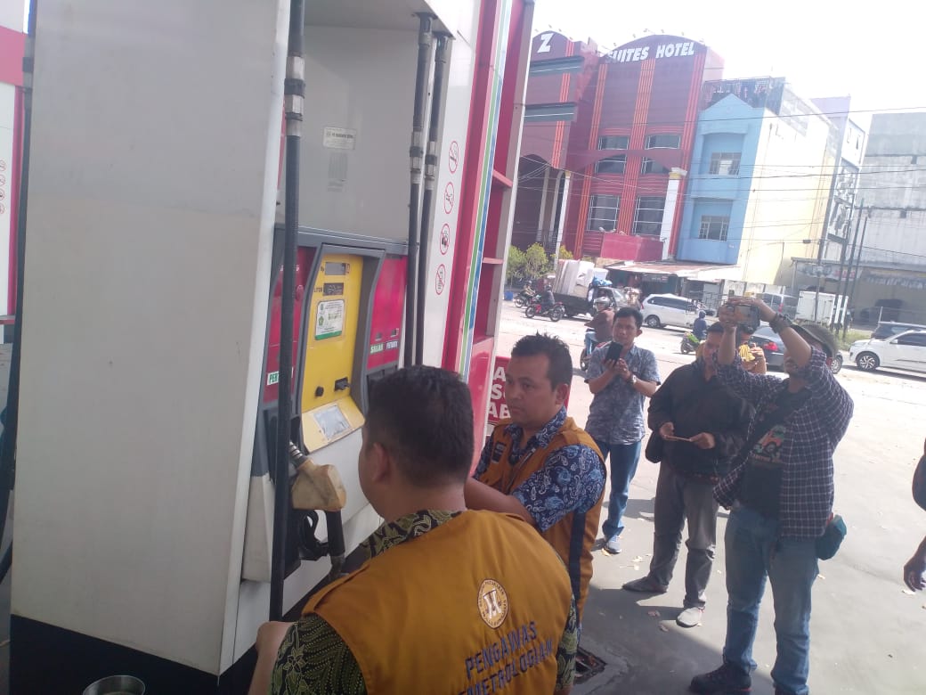 Lima Nozzle Pompa Ukur BBM SPBU Ringroad Disegel